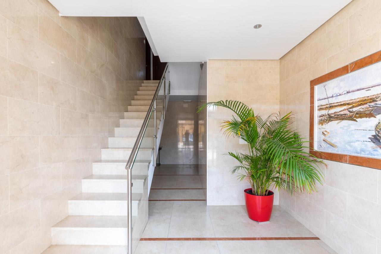 Isola Beachside Apartment Valencia Exterior foto